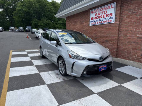 2015 Toyota Prius v Five