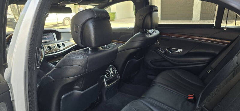 2015 Mercedes-Benz S-Class S 550