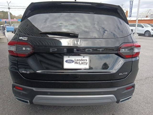 2023 Honda Pilot Elite