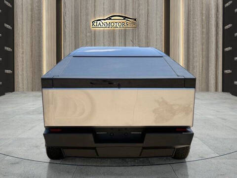 2026 Tesla Cybertruck Premium
