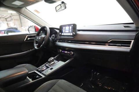 2023 Mitsubishi Outlander SE