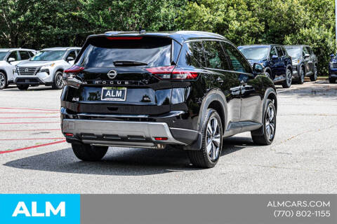 2025 Nissan Rogue SL