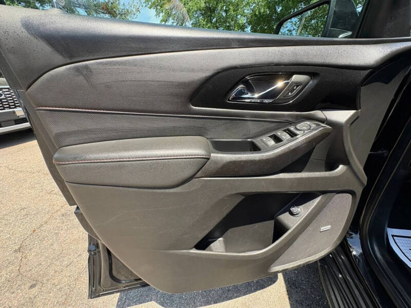 2022 Chevrolet Traverse RS