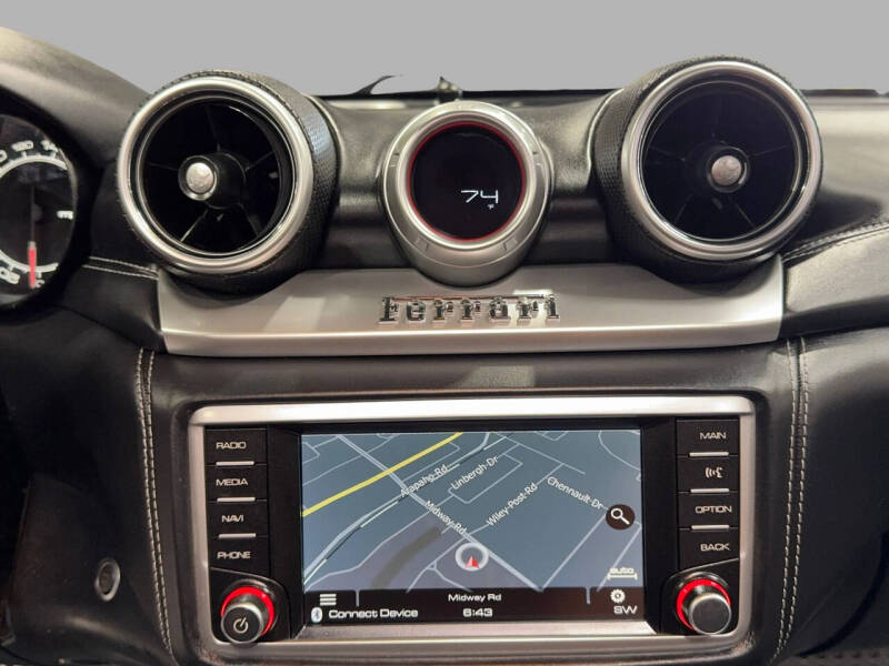 2016 Ferrari California T