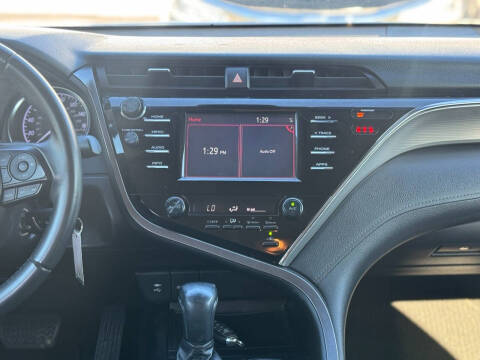 2018 Toyota Camry SE