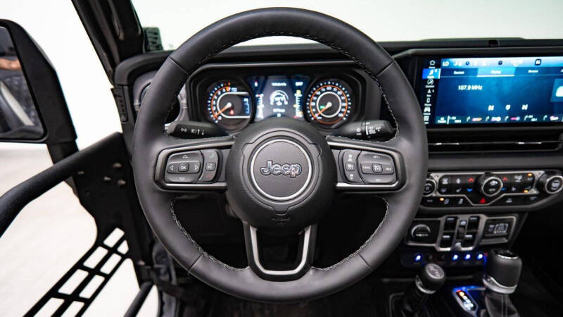 2025 Jeep Gladiator