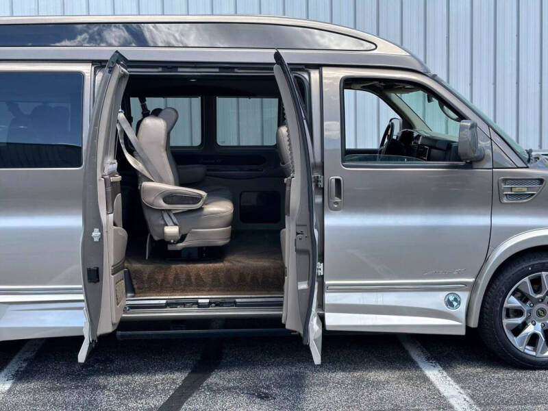 2015 Chevrolet Express 2500