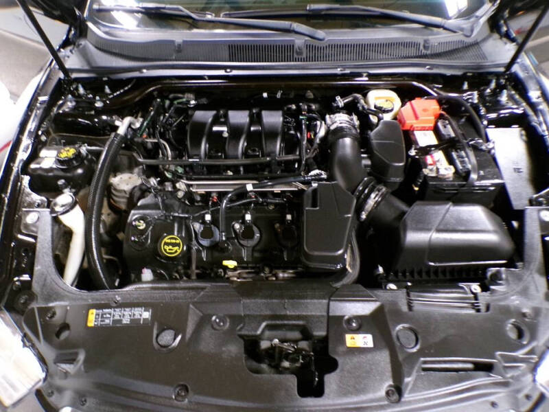 2018 Ford Taurus SEL