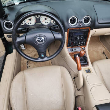 2003 Mazda MX-5 Miata LS