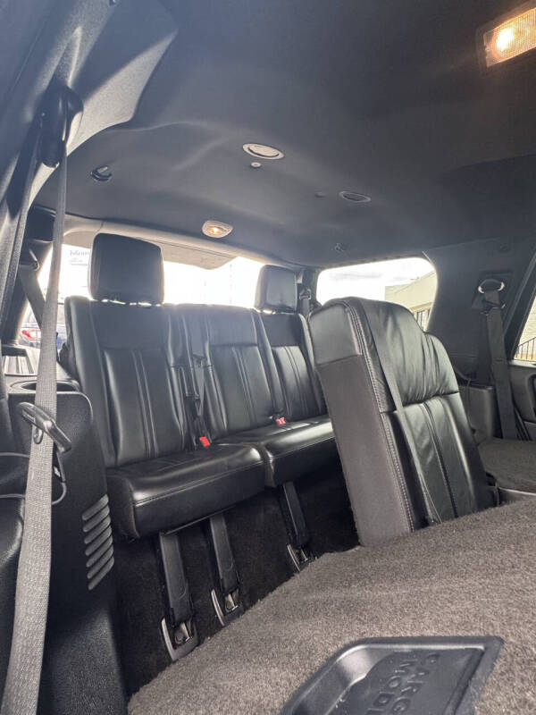 2017 Lincoln Navigator Select