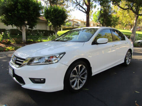 2015 Honda Accord for sale at E MOTORCARS in Fullerton CA