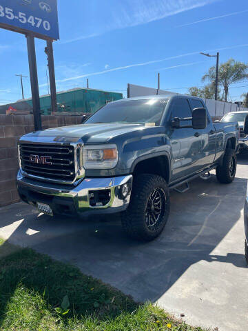 2015 GMC Sierra 2500HD for sale at Williams Auto Mart Inc in Pacoima CA