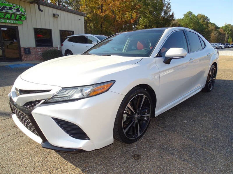 2019 Toyota Camry XSE