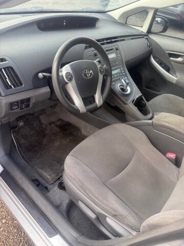 2011 Toyota Prius Two