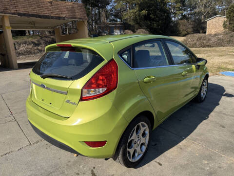 2011 Ford Fiesta SES
