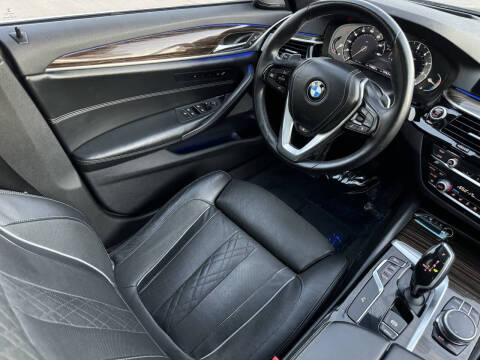 2017 BMW 5 Series 540i