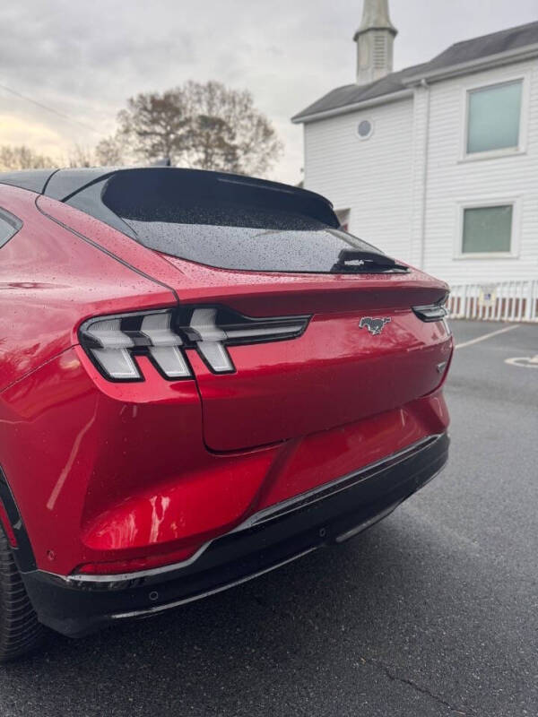 2021 Ford Mustang Mach-E California Route 1