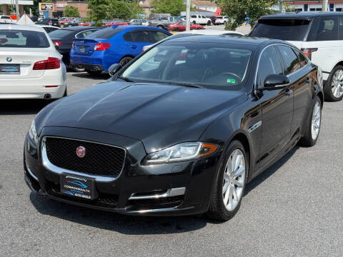 2016 Jaguar XJ R-Sport