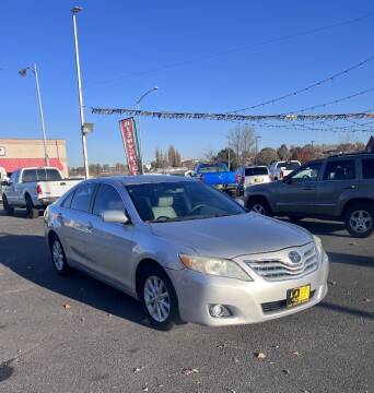 2011 Toyota Camry for sale at LA AUTO RACK in Moses Lake WA