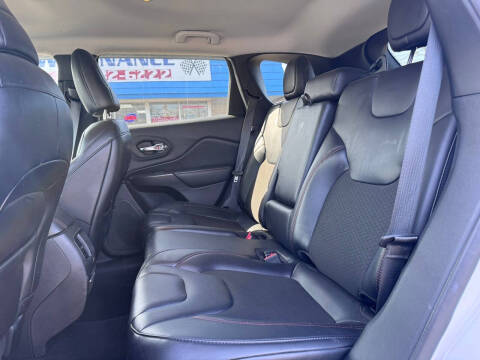 2020 Jeep Cherokee Trailhawk