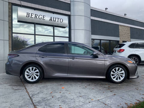 2022 Toyota Camry LE