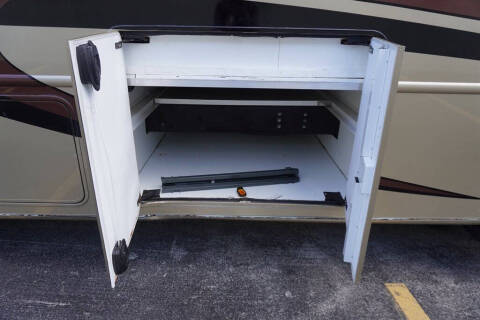 2015 Freightliner XCS Chassis