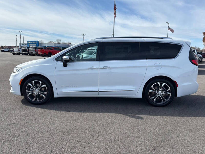 2026 Chrysler Pacifica Pinnacle