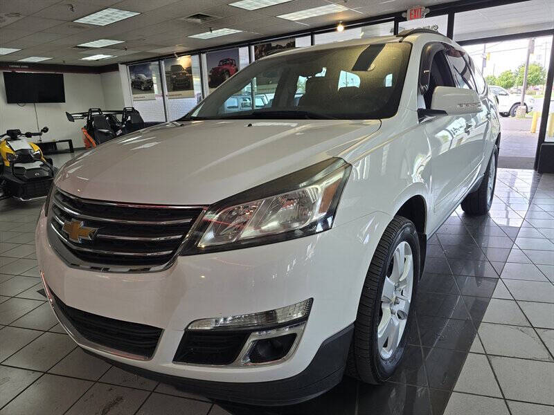 2017 Chevrolet Traverse LT