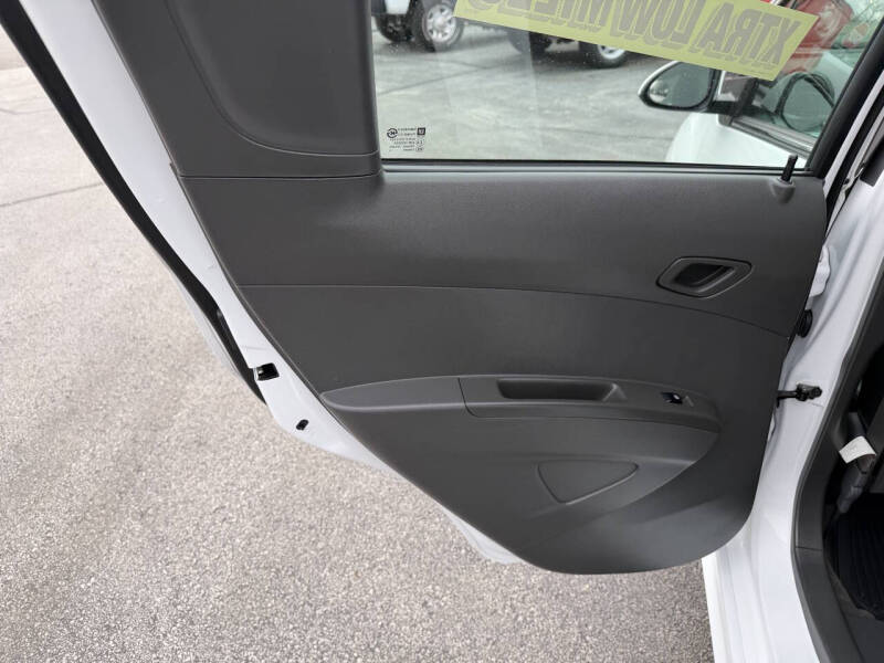 2016 Chevrolet Spark EV 2LT