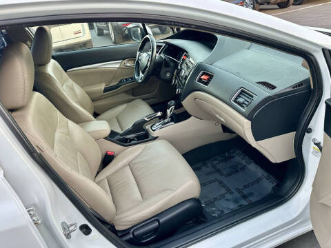 2013 Honda Civic Hybrid w/Leather w/Navi