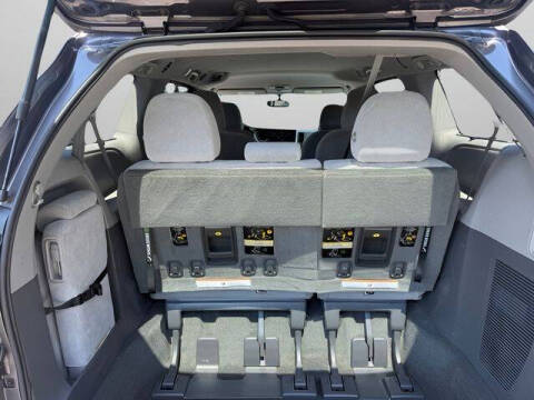 2016 Toyota Sienna