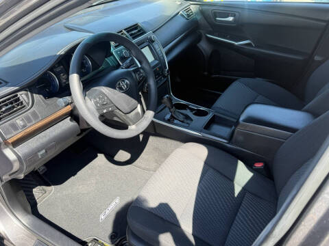 2016 Toyota Camry LE