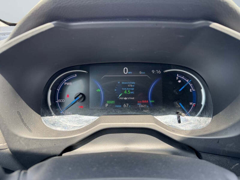 2023 Toyota RAV4 Hybrid LE