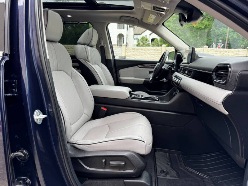 2023 Honda Pilot Elite