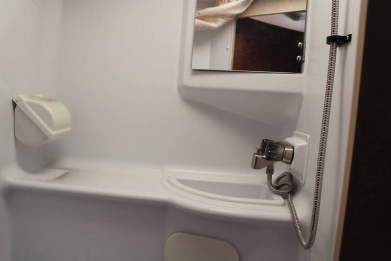 2017 Lance Cab Over 650