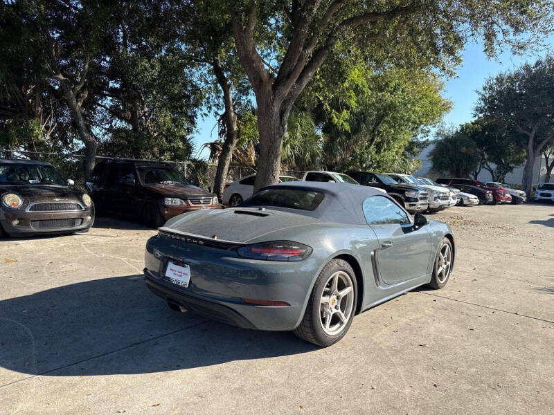 2017 Porsche 718 Boxster