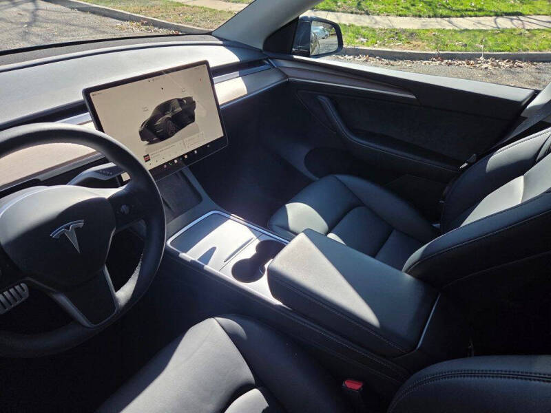 2023 Tesla Model Y Performance