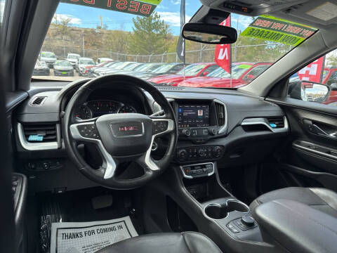 2024 GMC Terrain SLT