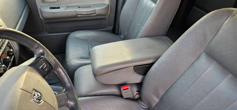 2005 Dodge Dakota Laramie