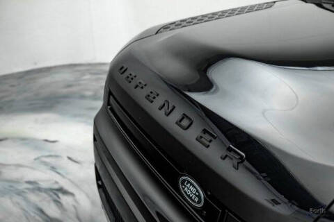 2024 Land Rover Defender 130 P400 X-Dynamic SE