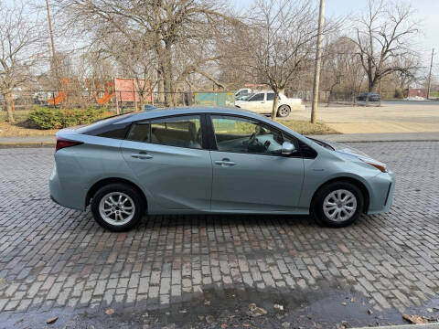 2019 Toyota Prius L Eco