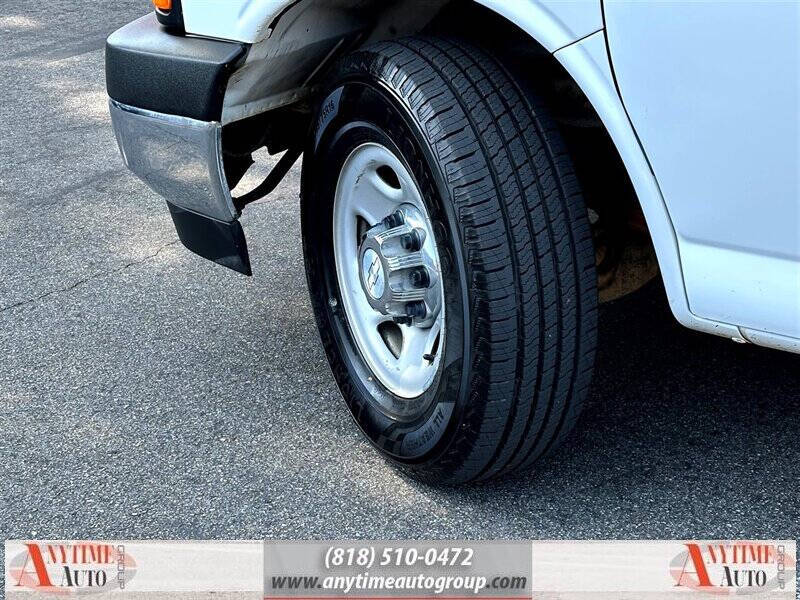 2017 Chevrolet Express LT 2500