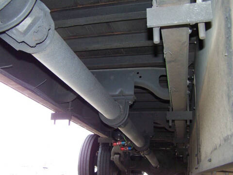 2002 Freightliner FL70