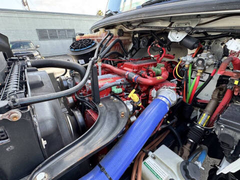 2017 Freightliner M2 106