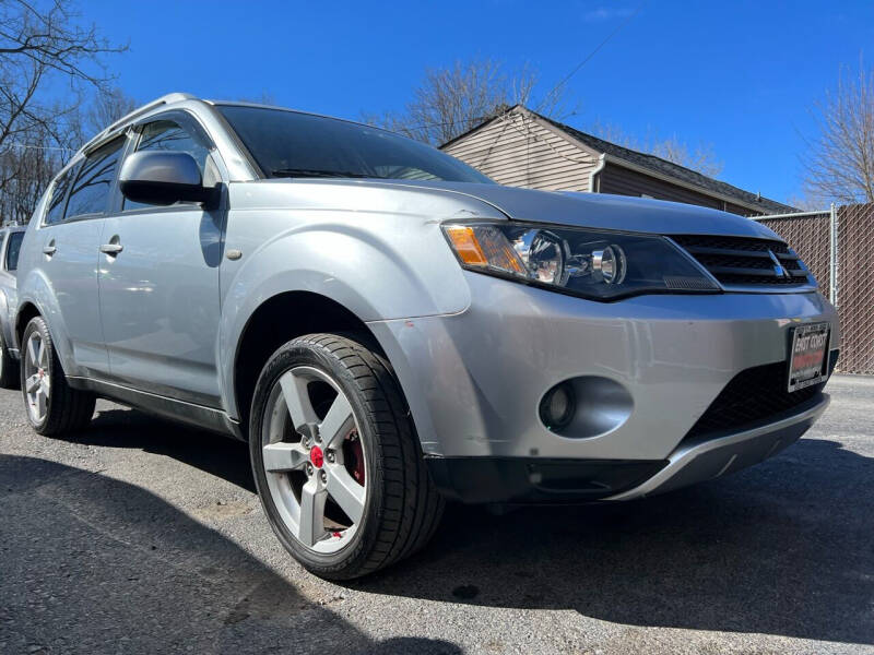 2007 Mitsubishi Outlander for sale at Auto Warehouse in Poughkeepsie NY