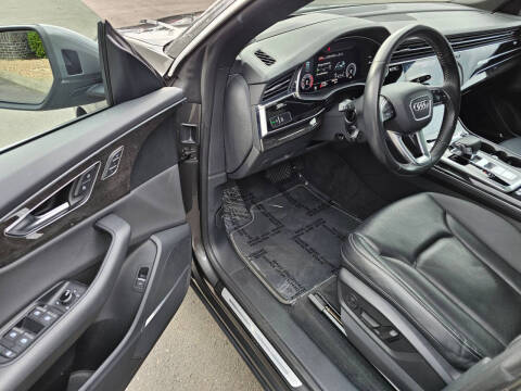 2019 Audi Q8 quattro Prestige 55 TFSI