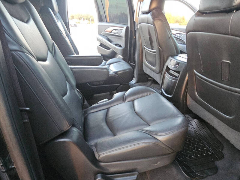 2017 Cadillac Escalade ESV Premium Luxury