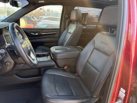 2023 GMC Yukon XL Denali