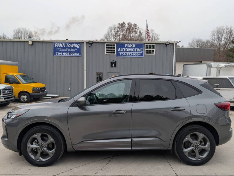 2023 Ford Escape Hybrid ST-Line Select