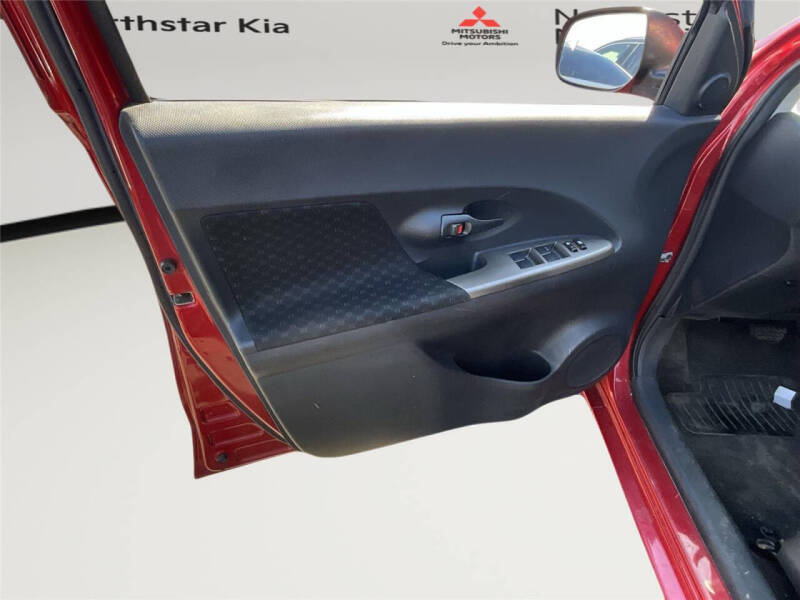 2013 Scion xD